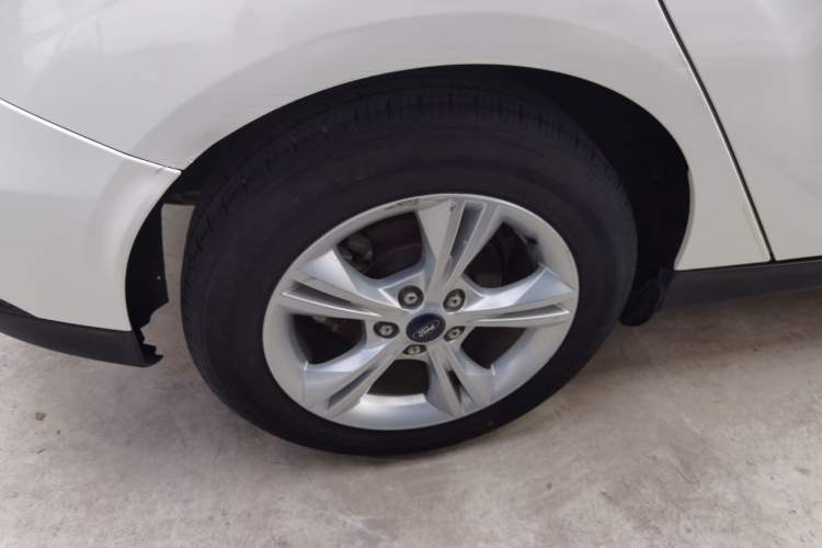 Used Ford Focus 2018 Hatchback Classic 1.6L Automatic Comfort Plus SmartDrive Edition
