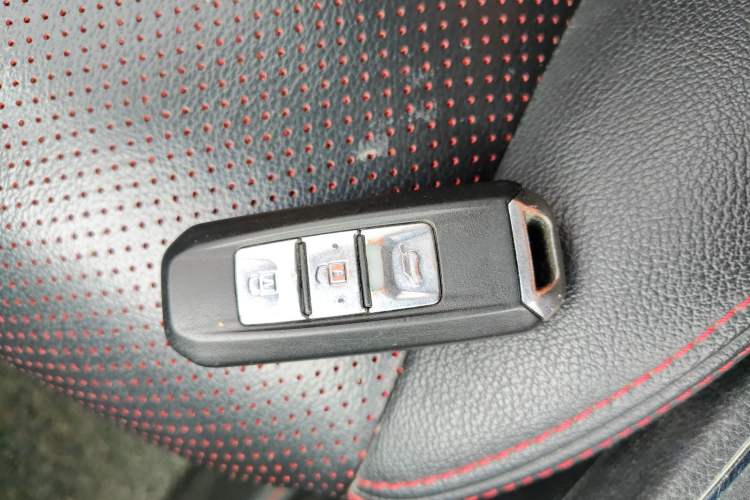 Used Baojun 560 2015 1.8L manual luxury version Vehicle Key