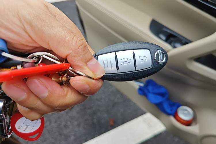 Used Nissan X-Trail 2019 2.0L CVT Comfort Edition 2WD Vehicle Key