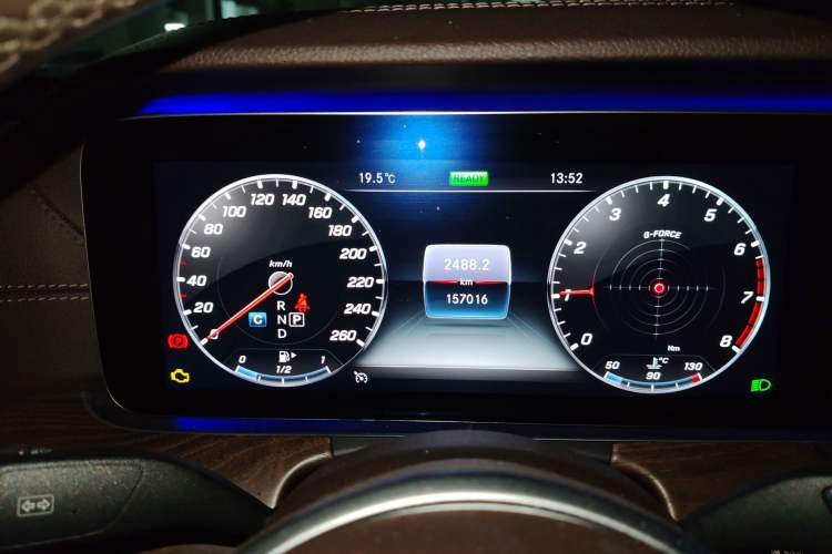 Used Mercedes-Benz E-Class 2019 E 260 L Instrument Cluster