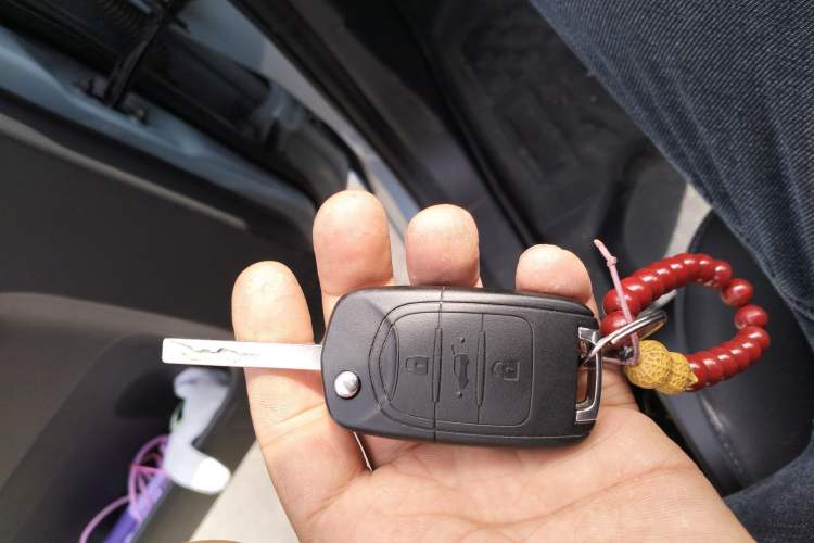 Used Wuling Hongguang MINIEV 2022 Easy Version Lithium Iron Phosphate Vehicle Key