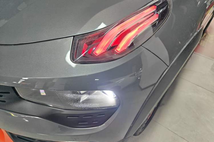 Used Lynk & Co 02 2018 1.5T DCT Two-Wheel Drive Zhaopu Version China V Standard Left Front Headlight