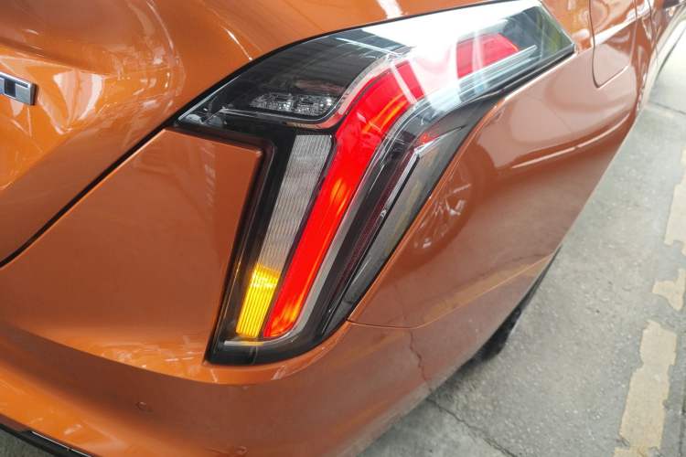 Used Cadillac CT4 2023 25T Luxury Model Exterior 3