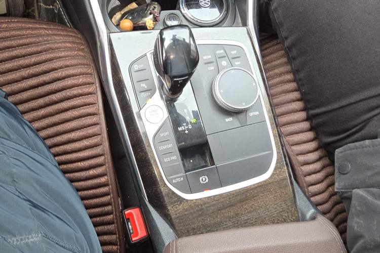 Used BMW 3 Series 2020 Facelifted 325Li xDrive M Sport Package
