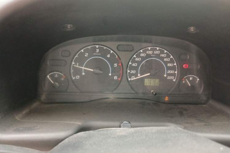 Used JMC Transit 2017 2.8T Commercial Version Short Wheelbase Mid-Roof 6/7/8-Seater JX493 Instrument Cluster