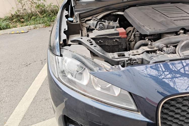 Used Jaguar F-PACE 2018 2.0T Four-Wheel Drive Urban Luxury Edition