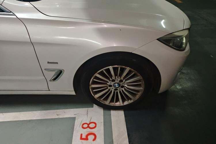 Used BMW 3 Series GT 2014 320i Design Package Model
