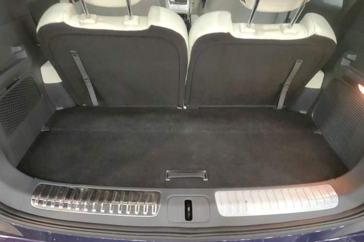 Used Dongfeng eπ eπ008 2024 636Max All-Electric Version 6 Seats