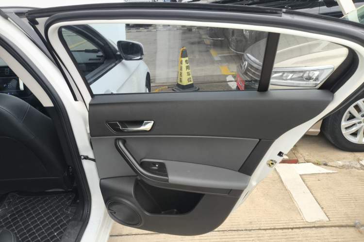 Used Qoros 3 2021 3S Sedan 1.5T CVT Leading Model