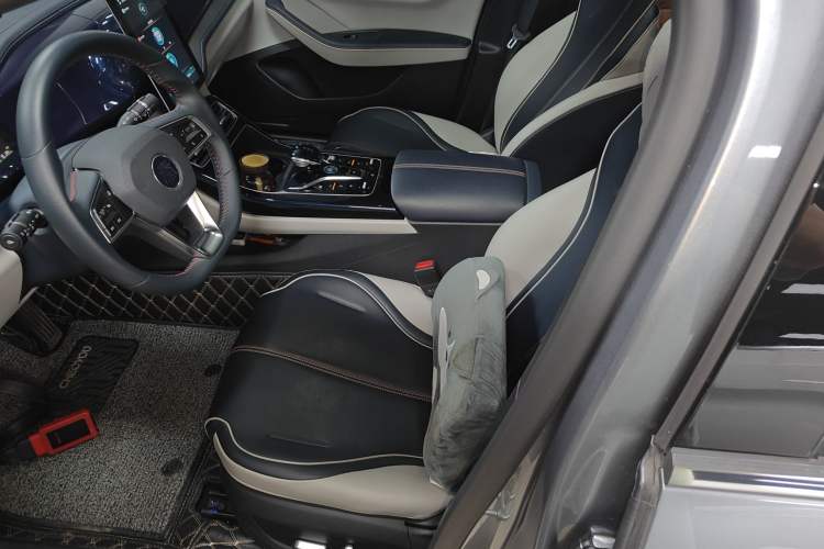 Used BYD Qin PLUS 2021 DM-i 55KM Flagship Model
