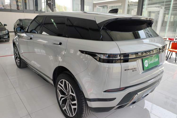 Used Land Rover Range Evoque 2023 Aurora L 249 PS Luxury Edition
