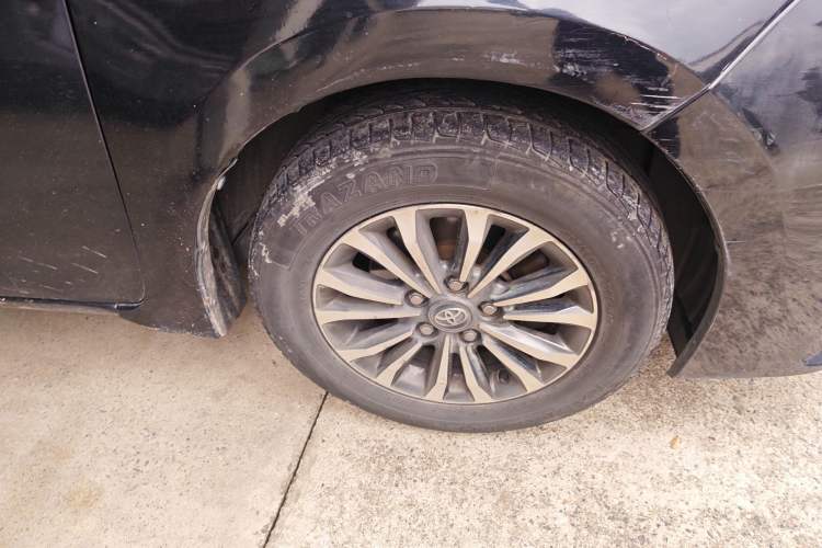 Used Toyota Corolla 2017 Revised Version 1.2T S-CVT GL Right Front Wheel Hub