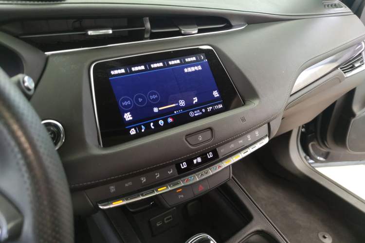 Used Cadillac XT4 2021 28T Two-Wheel Drive Tech Edition