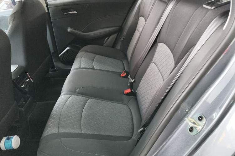 Used Roewe i5 2023 1.5L Manual Comfort Edition