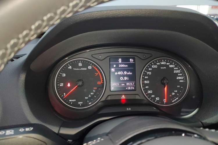 Used Audi Q2L 2024 35TFSI Fashionable and Dynamic Edition