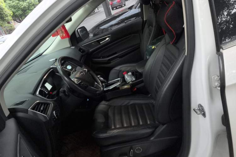 Used Ford Edge 2017 EcoBoost 245 Two-Wheel-Drive Sporty 7-Seater