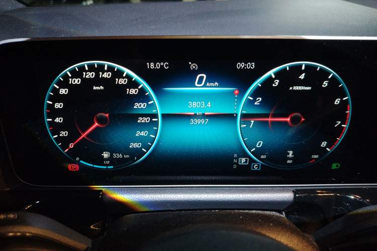 Used Mercedes-Benz B-Class 2020 B 200 Sport Edition Odometer Close Up
