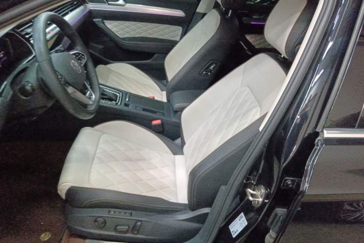 Used Volkswagen Magotan 2023 2 Million Units Limited-Edition 380TSI DSG Flagship Version