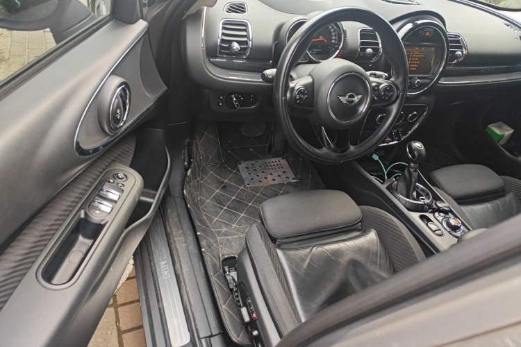 Used MINI Clubman 2016 1.5T COOPER Geek Edition