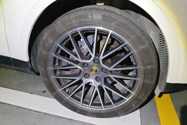 Used Porsche Cayenne E-Hybrid 2021 Cayenne E-Hybrid 2.0T