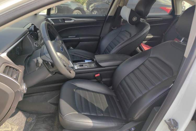 Used Ford Mondeo 2018 EcoBoost 180 Smart Control Fashion Model China V Standard