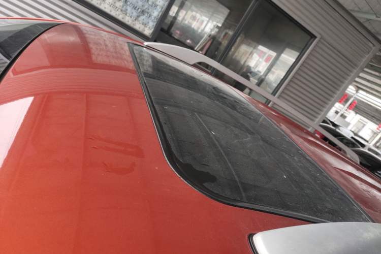 Used BYD Song 2016 GaiShi Edition 1.5TI Manual Elite Model Roof