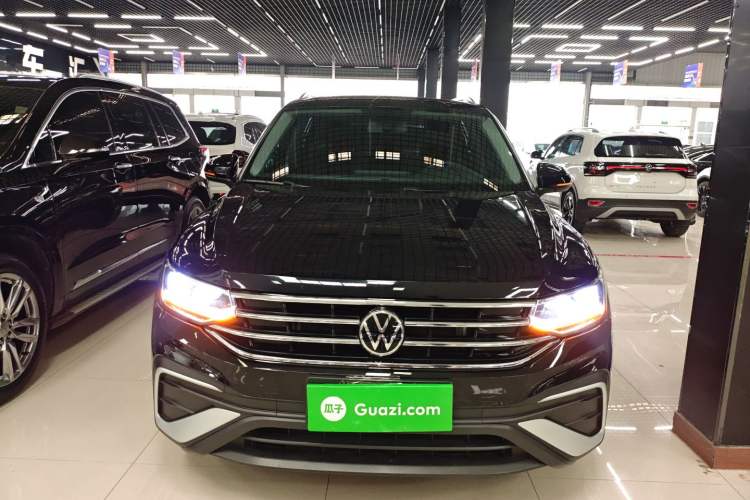 Used Volkswagen Tiguan L 2022 330TSI Automatic Two-Wheel Drive Smart Edition Front