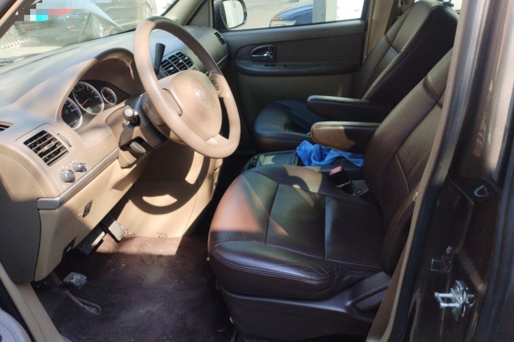 Used Buick GL8 2014 2.4L Classic Edition
