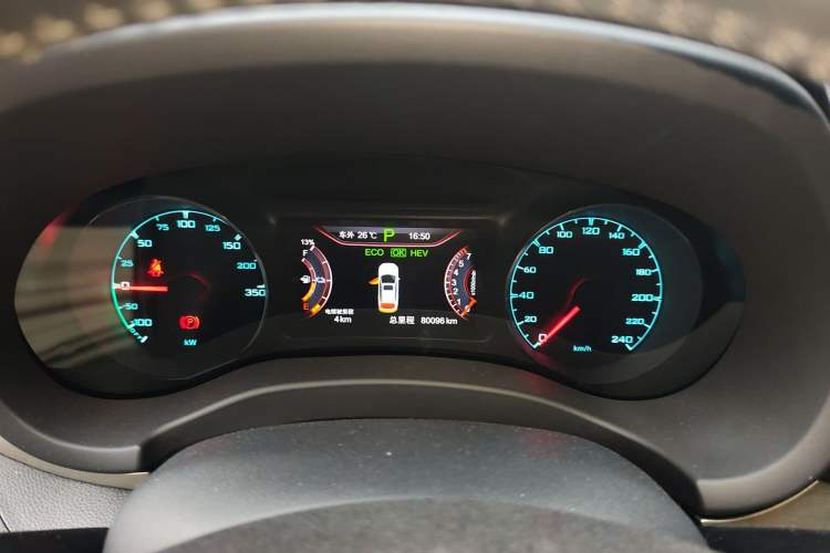 Used BYD Song New Energy 2017 Song DM 1.5TID All-Wheel Drive Luxury Model Instrument Cluster