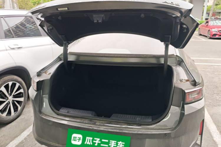 Used CHANGAN NEVO A05 2025 Truly Delicious Version 145 Leading Edition Trunk