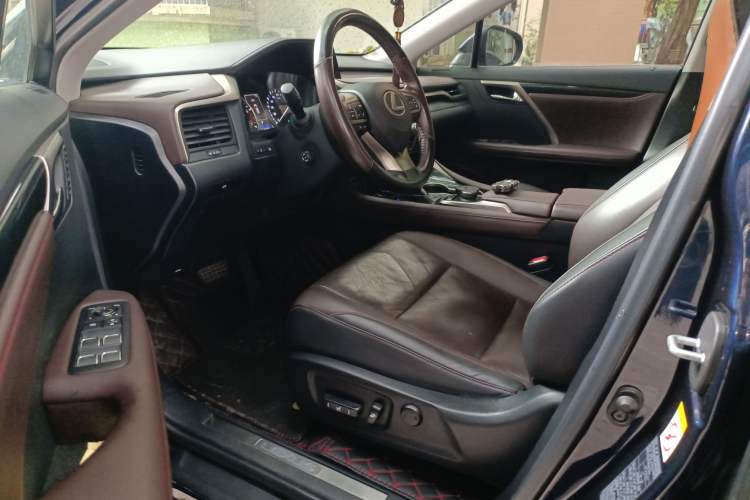 Used Lexus RX 2016 300 Two-Wheel Drive Comfort Edition China V Standard
