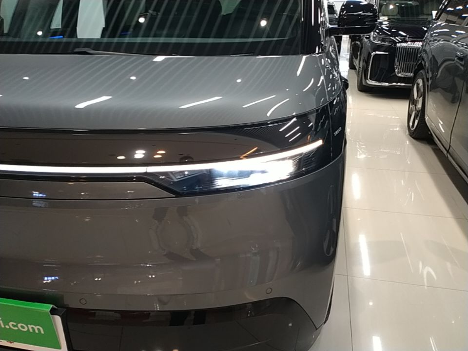 Zeekr MIX 2025 Intelligent Driving Version — снимка 8