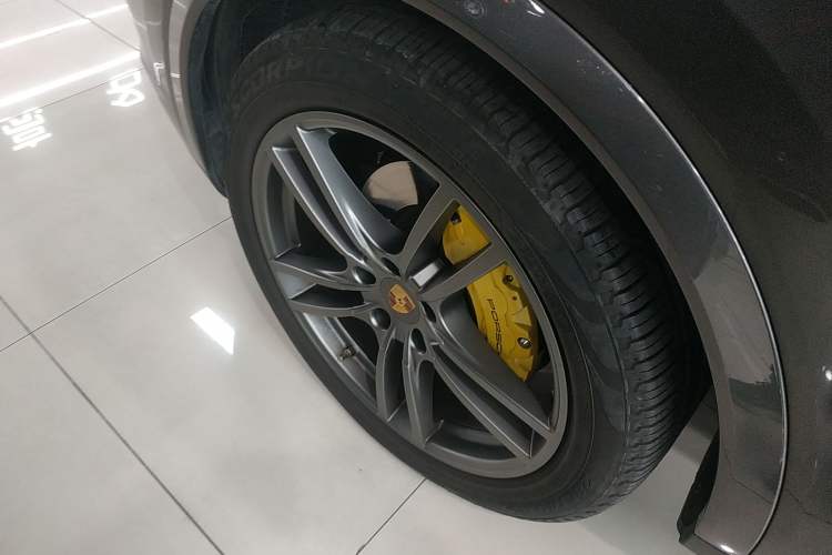 Used Porsche Cayenne 2019 Cayenne Coupé 3.0T