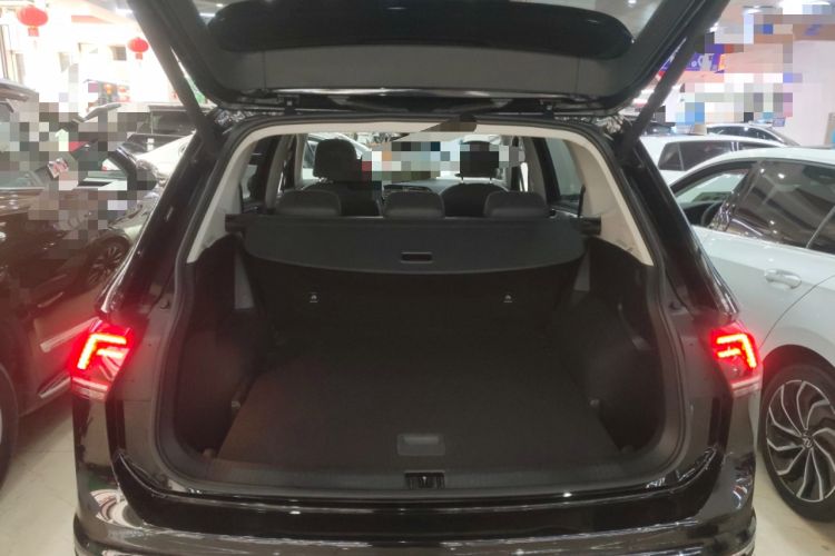 Used Volkswagen Tiguan L 2021 330TSI Automatic Two-Wheel Drive R-Line Flagship Edition
