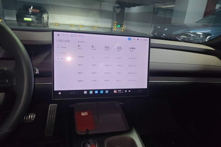 Used Xiaomi Auto SU7 2024 Four-Wheel Drive Ultra-Long Range Advanced Intelligent Driving Max Edition Audio And AC Panel