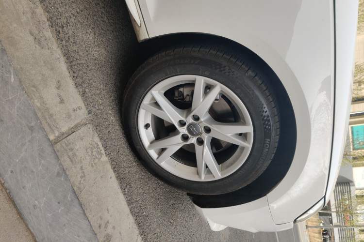 Used Audi A4L 2017 Plus 40 TFSI Ambition Model