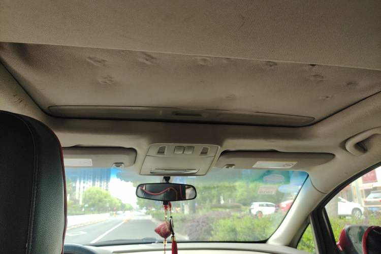 Used Buick GT 2012 GT 1.6L Automatic Fashion Edition Headliner