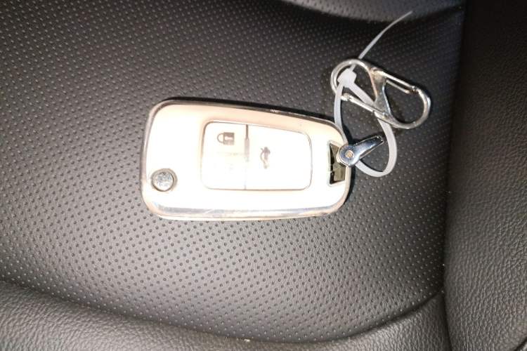 Used Chevrolet Monza 2022 Light Hybrid RS 330T Automatic Comfort Edition Interior 1