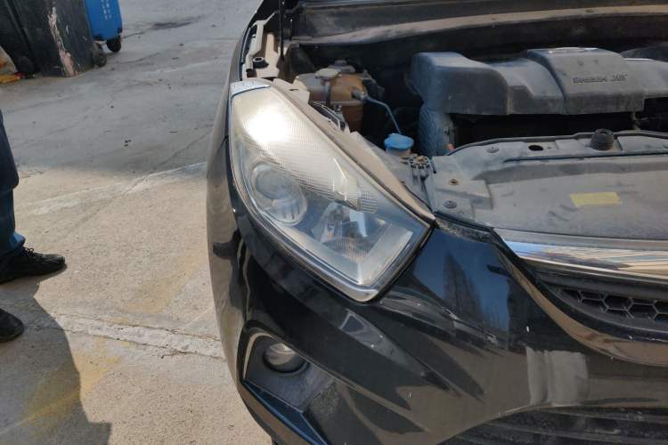 Used JAC Group Refine S5 2013 2.0T Manual New Edition
