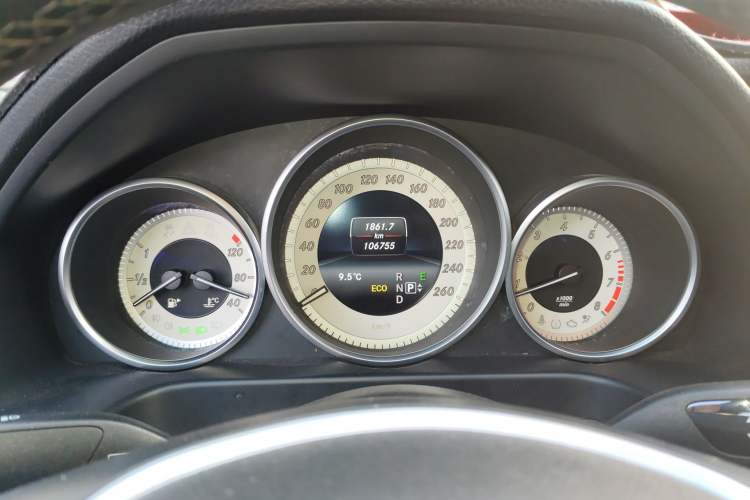 Used Mercedes-Benz E-Class 2015 Facelift E 200 L Sport Edition