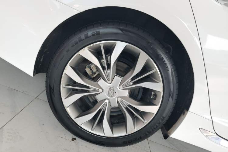 Used Hyundai Sonata 2015 1.6T GLX Advanced Model