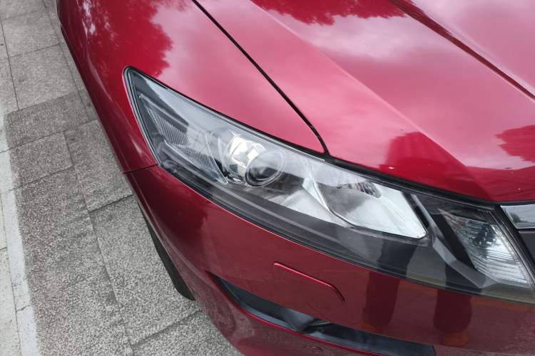 Used Honda Crosstour 2012 2.4L Luxury Edition
