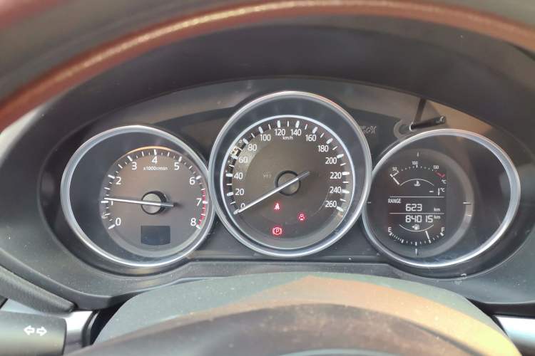 Used Mazda CX-5 2017 2.0L Manual Two-Wheel Drive Comfort Version China VI Standard
