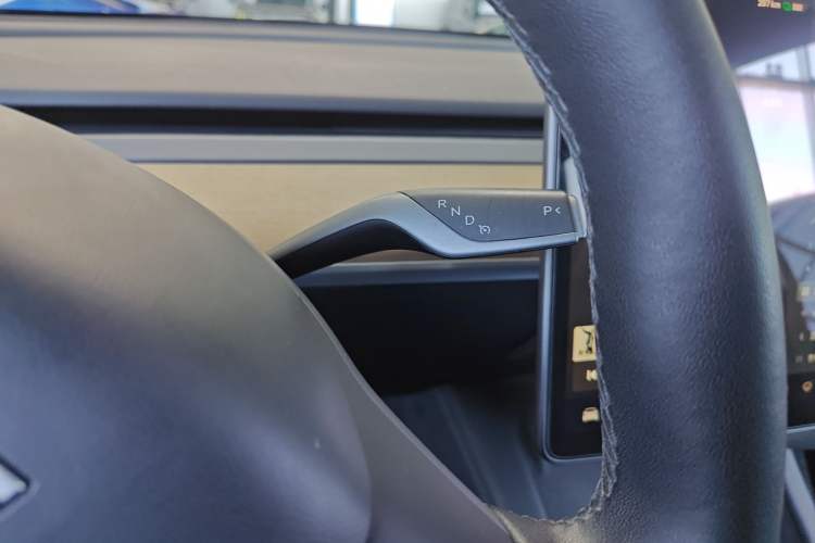 Used Tesla Model Y 2022 Rear-Wheel-Drive Version Gear Lever