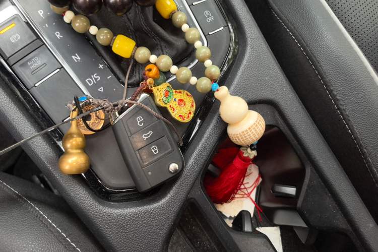 Used Volkswagen Tiguan L 2023 Restyled 330TSI Automatic Two-Wheel Drive R-Line Enhanced Comfort Version Vehicle Key