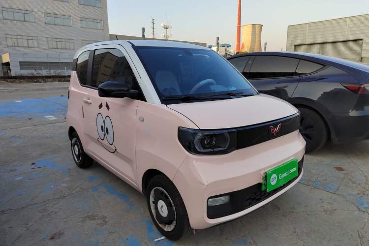 Used Wuling Hongguang MINIEV 2021 Macaron Premium Model – Lithium Iron Phosphate