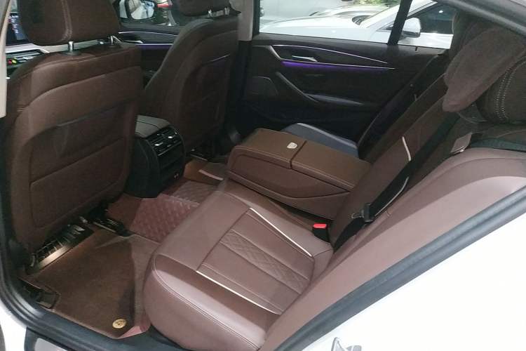 Used BMW 5 Series 2022 Updated 530Li xDrive Luxury Package