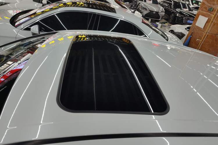 Used Toyota Camry 2023 2.0G Luxury Edition