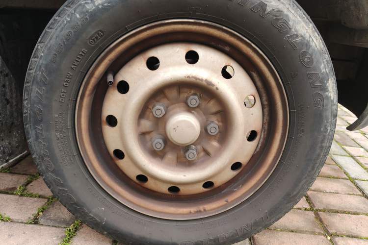 Used Wuling EV50 2021 Van Logistics Vehicle Lishen 41.6 kWh Electric Control System