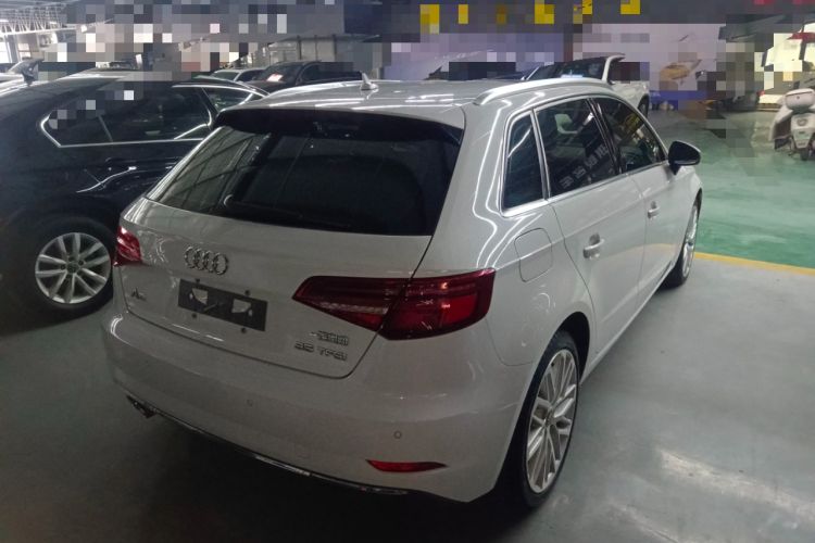 Used Audi A3 2018 30th Anniversary Edition Sportback 35 TFSI Fashion Model
